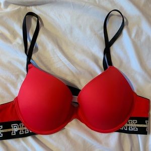 Victoria Secret PINK Wear Everywhere Push-Up Bra